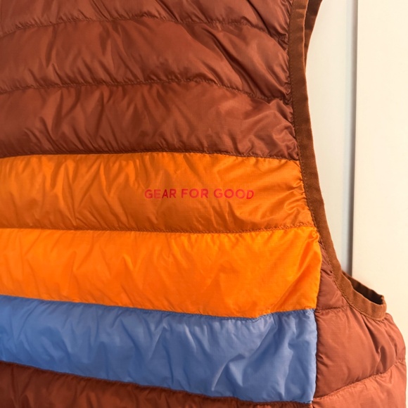 Cotopaxi Men's Fuego Down Vest Acorn Stripes - Picture 4 of 5